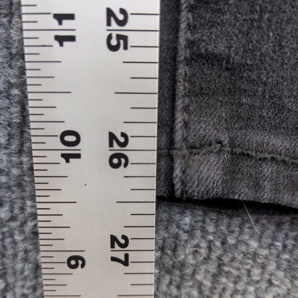 Time And Tru Women's High Rise Curvy Jeans Black 8 Petite Whiskers - Picture 11 of 11